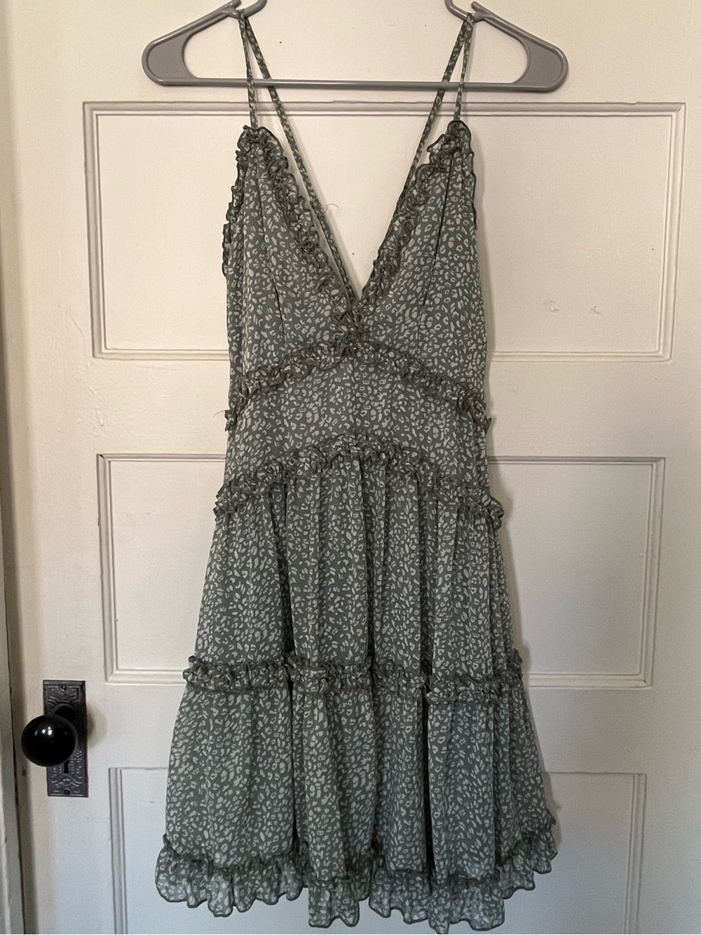 Selfie Leslie Sage Green Floral Ruffle Tiered Mini Dress